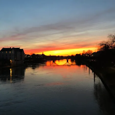 Art Moderne Entre Et Paris Apartamento